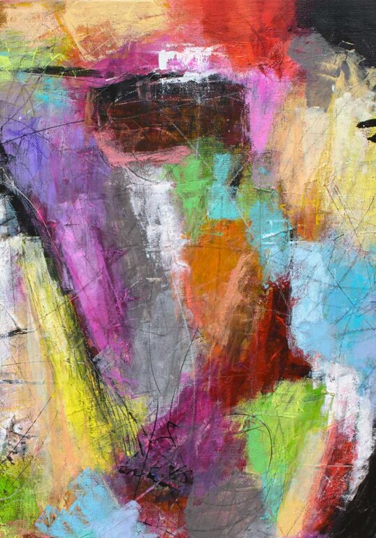 Farver i kunst med varmt og køligt abstrakt motiv som kontrast til moderne interiør